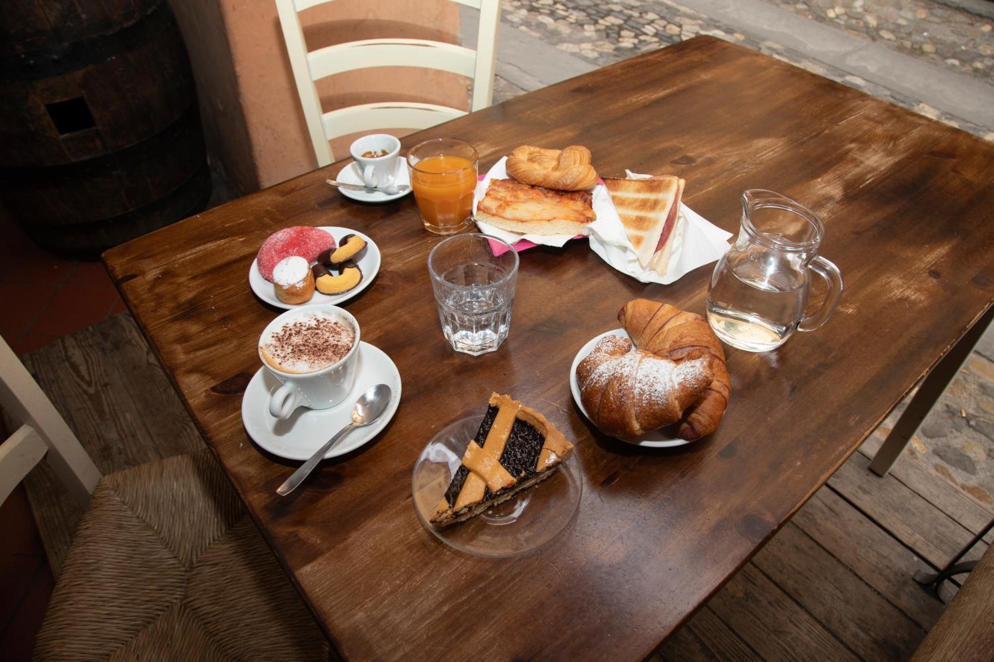 Locanda Dolcevita Dozza Bagian luar foto